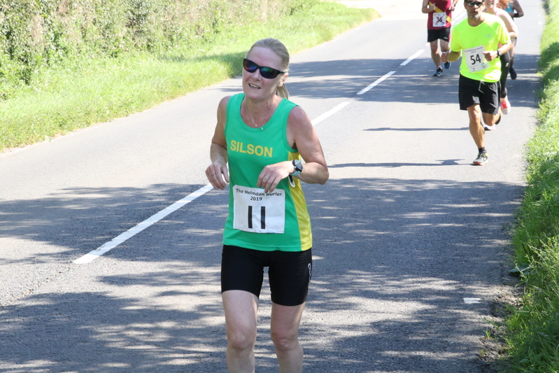 photo 0392 of a runner